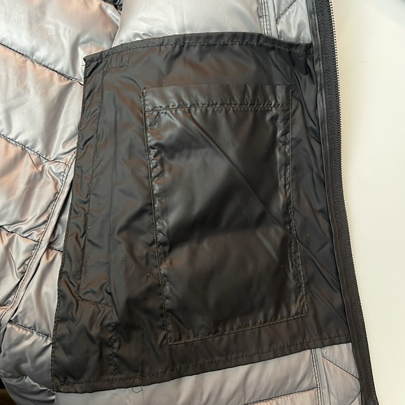 KENNETH COLE NY PUFFER JACKET - Picture 10 of 11